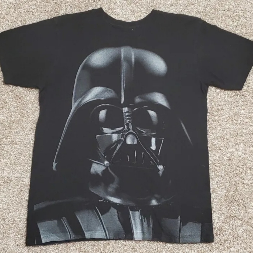 Men's Star Wars Darth Vader Helmet Graphic T-Shirt Size M Black